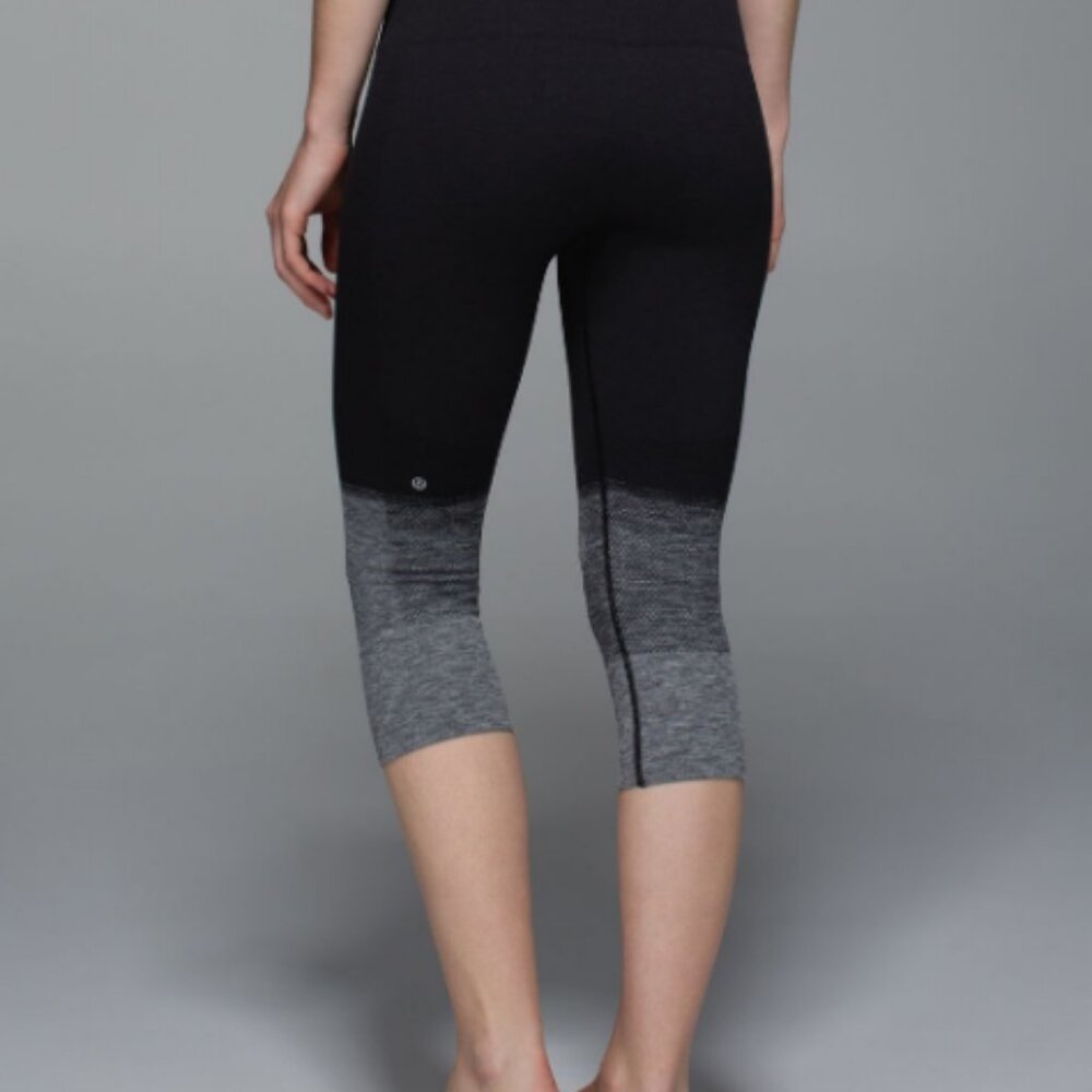 Lululemon Seamlessly Street Crop Heathered Black Compression Tights Leggings 4